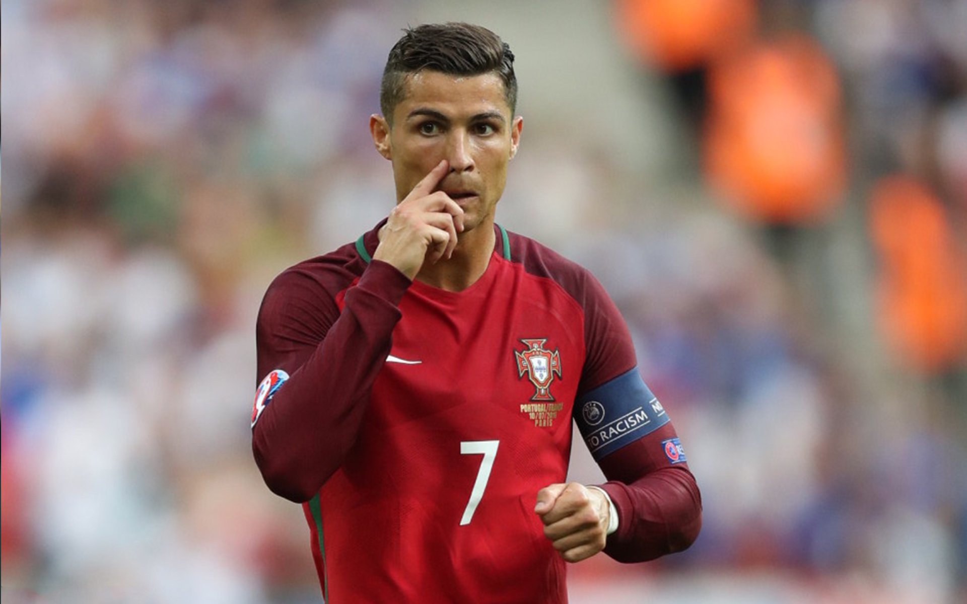 爱游戏app-麦克沃伊再夺世界冠军引发热议，麦克沃特