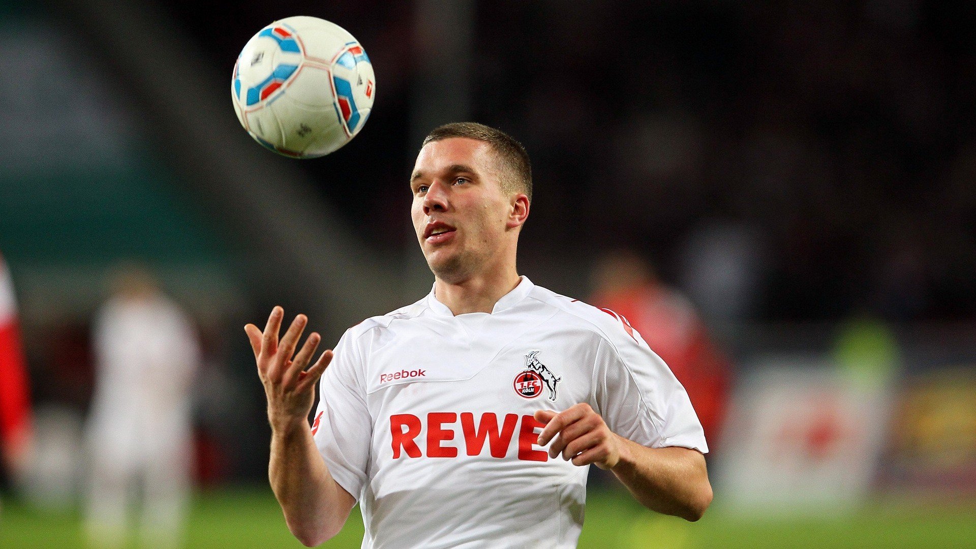 欧洲杯与欧冠：两个不同舞台的顶级对决，欧洲杯与欧冠的区别